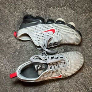 Particle Grey | Nike Air Vapormax Flyknit